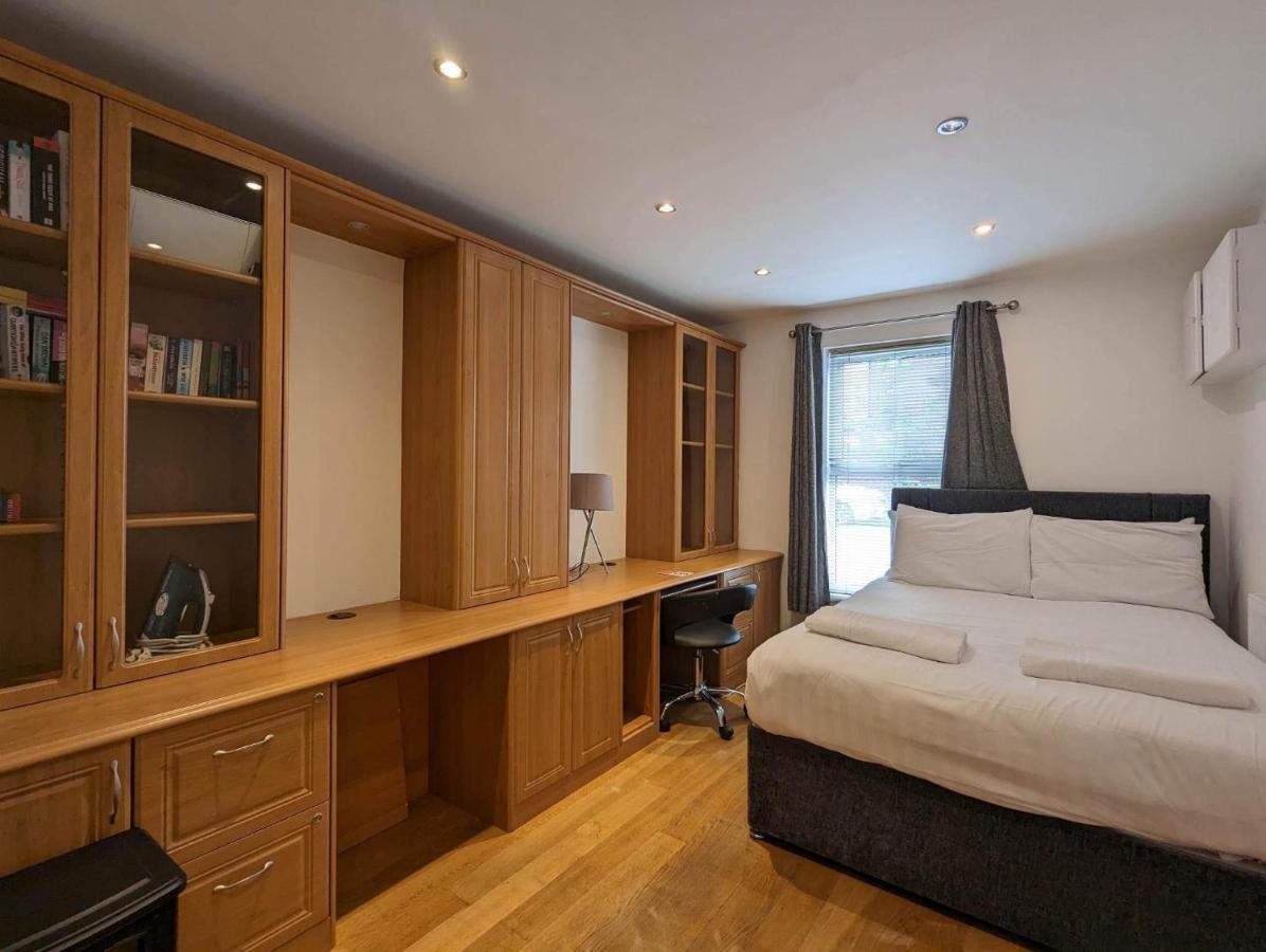 فيلا Kirkwood Drive دورهام المظهر الخارجي الصورة